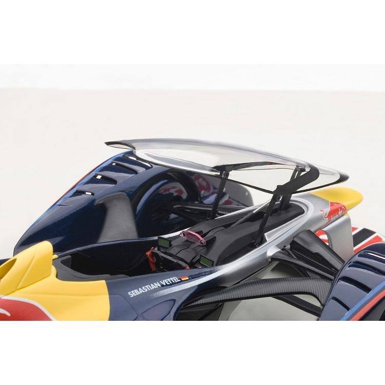 1/18 Red Bull X2014 Fan Car P58775