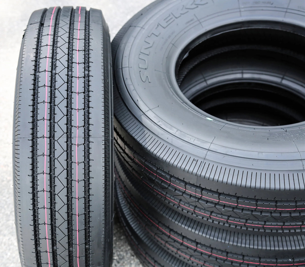 235/80R16 14 Ply Trailer Tire T1851