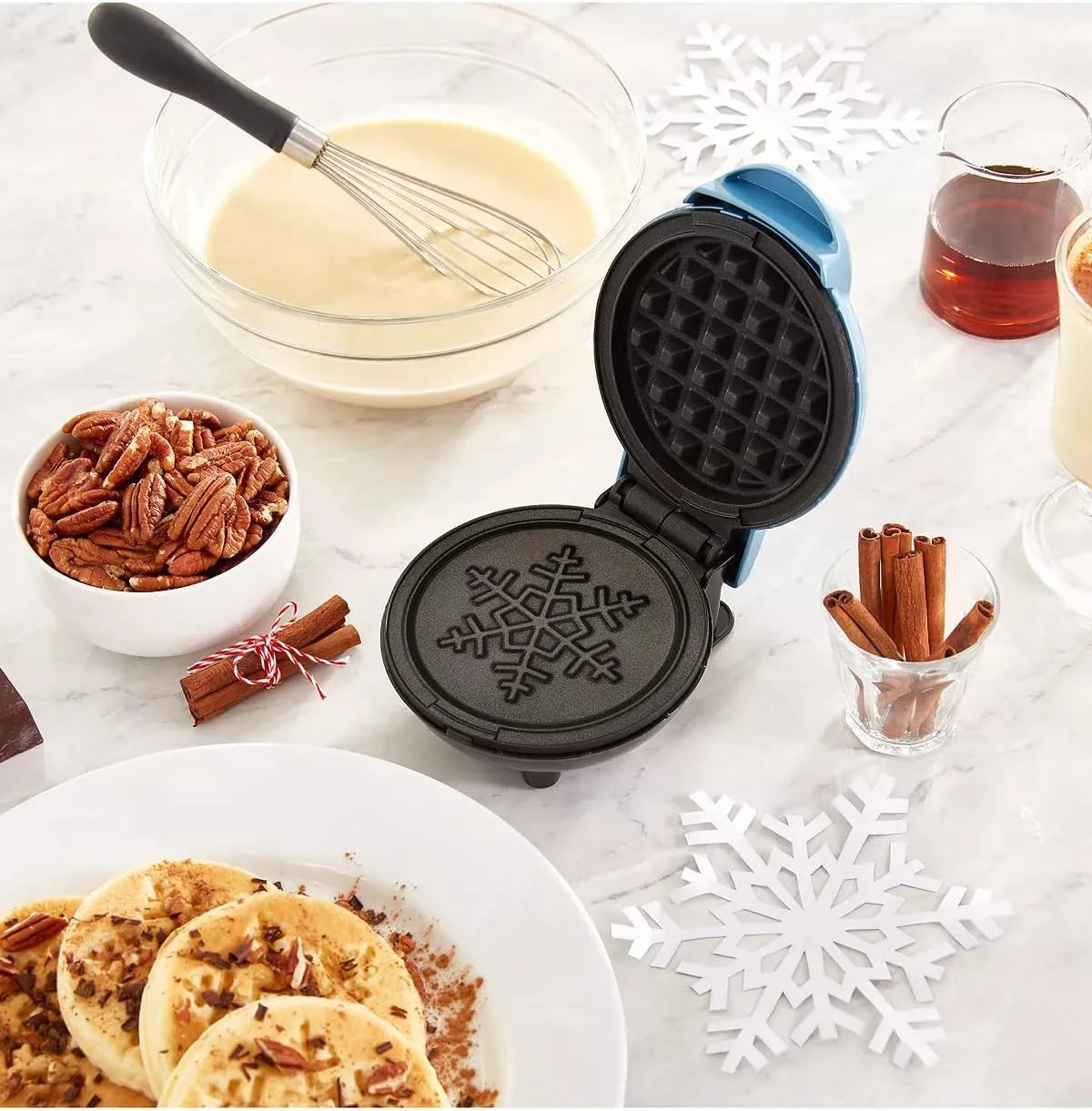 Snowflake Mini Waffle Maker P948