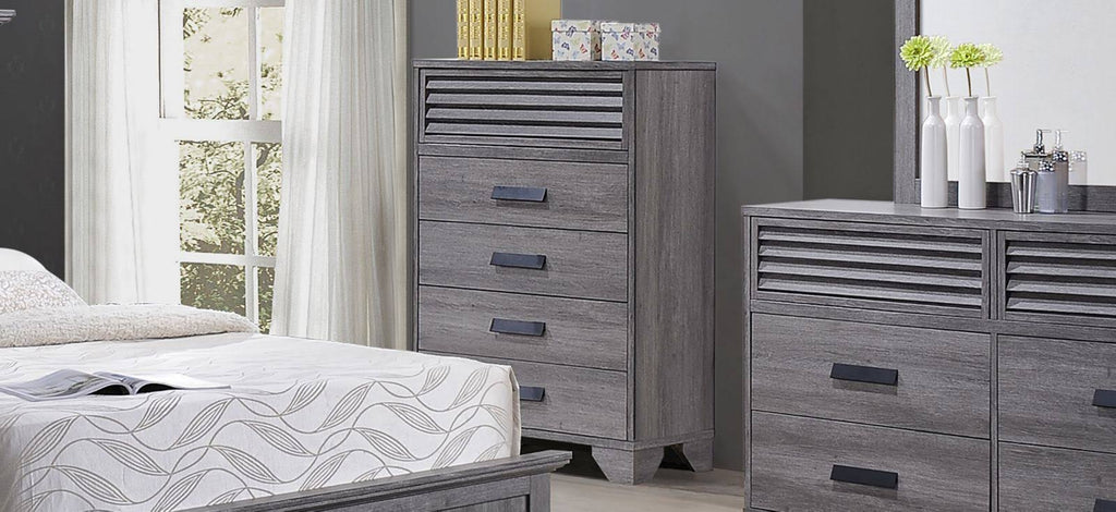 Weathered Grey 5 Drawers Chest M687067