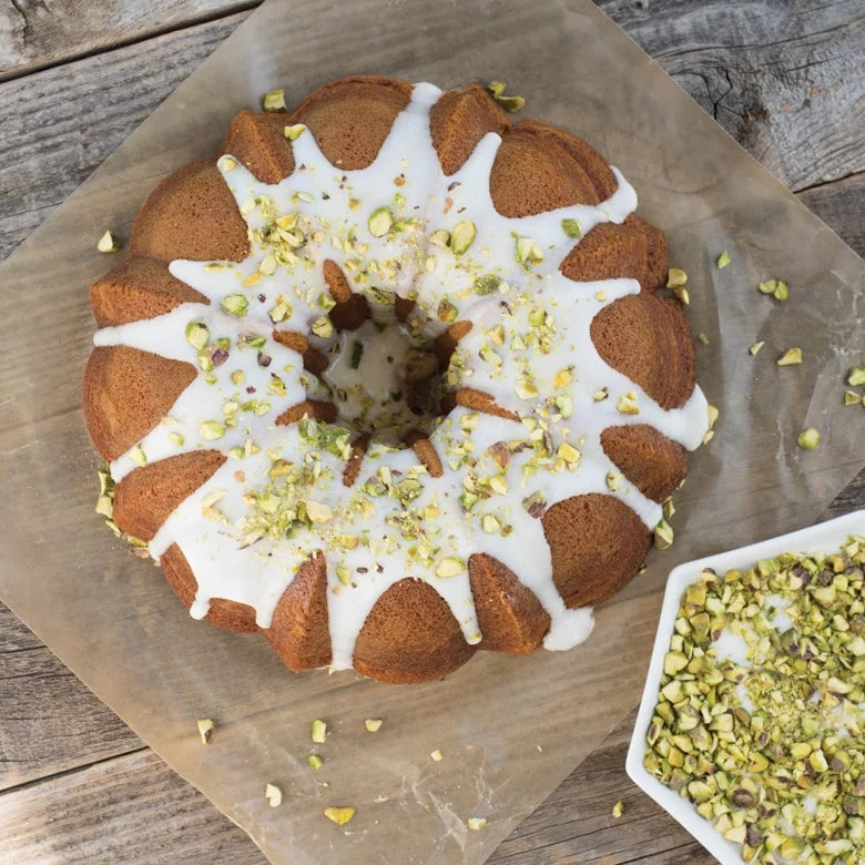 6-Cup Bundt Pan R52486