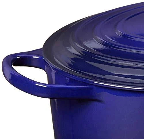 Cast Iron 6.75-Quart Oval Dutch Oven R3609