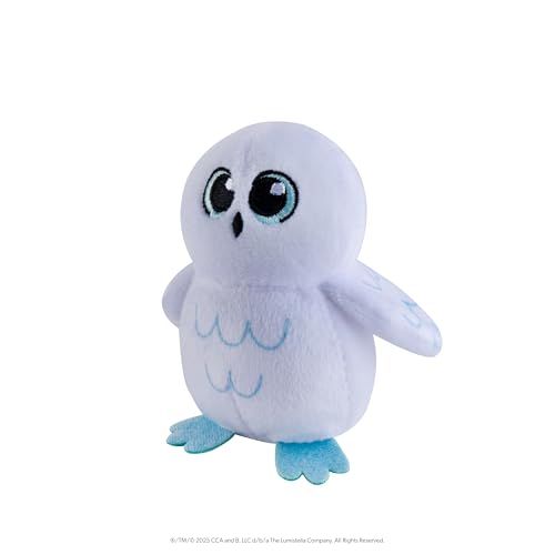 Arctic Fox Storage Toy with 1 Mystery Plush Animal Inside O7791