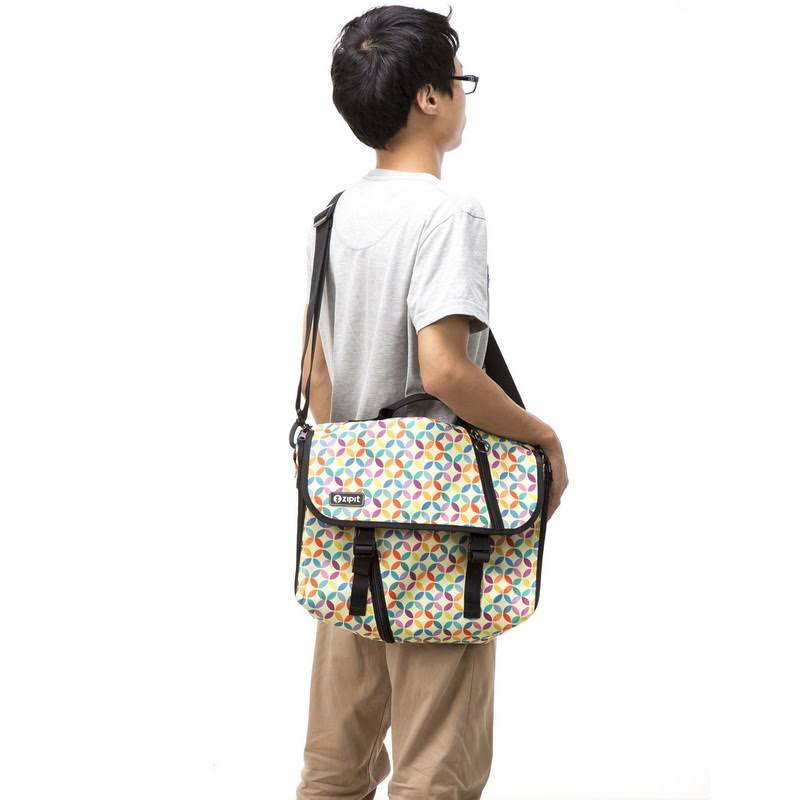 Carrying Case for 14x22 Notebook - Red C108