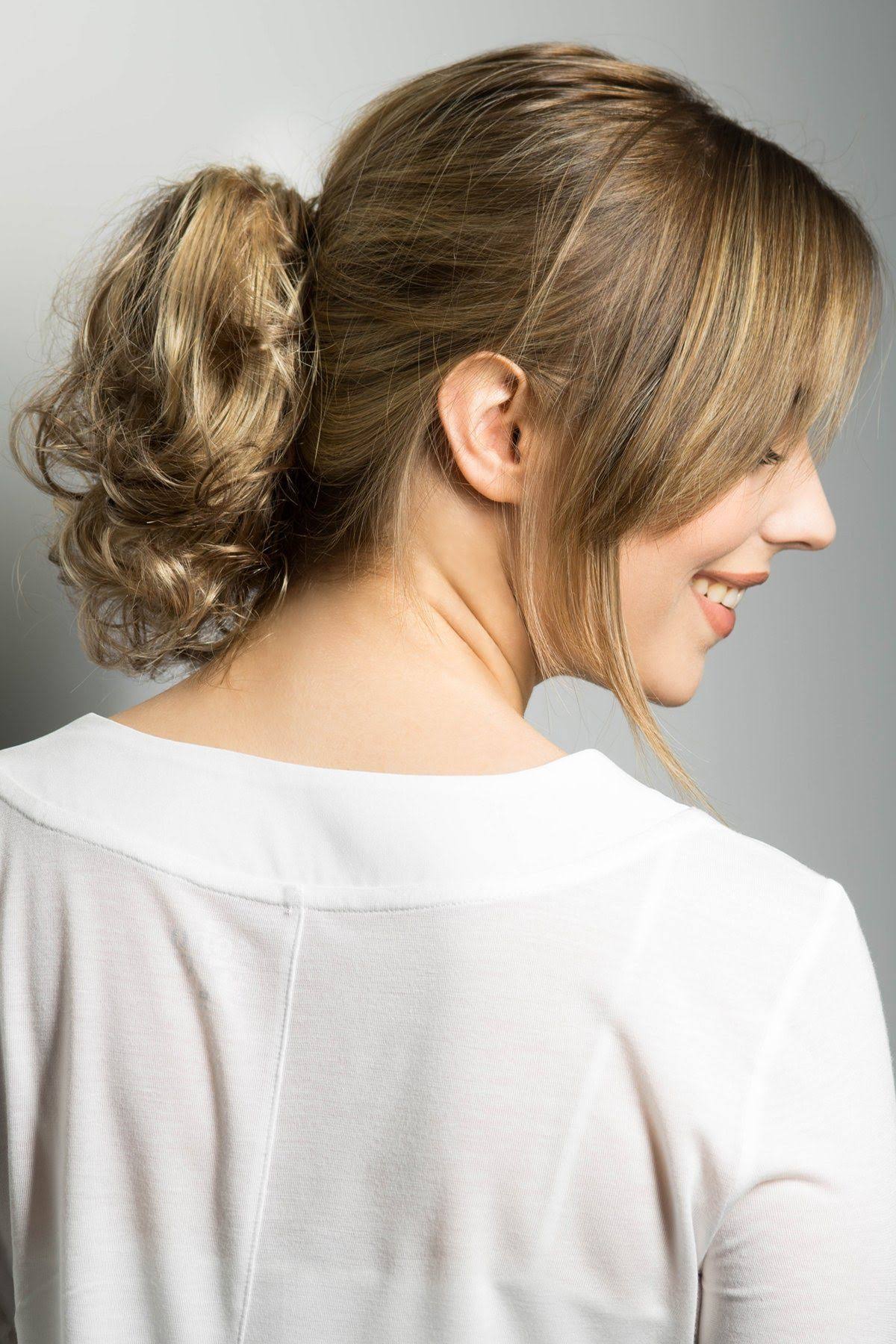 Blonde 9 inch Ponytail Spring Clip V396