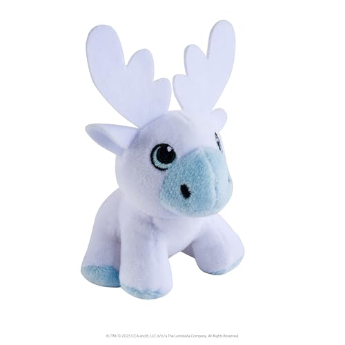 Arctic Fox Storage Toy with 1 Mystery Plush Animal Inside O7791