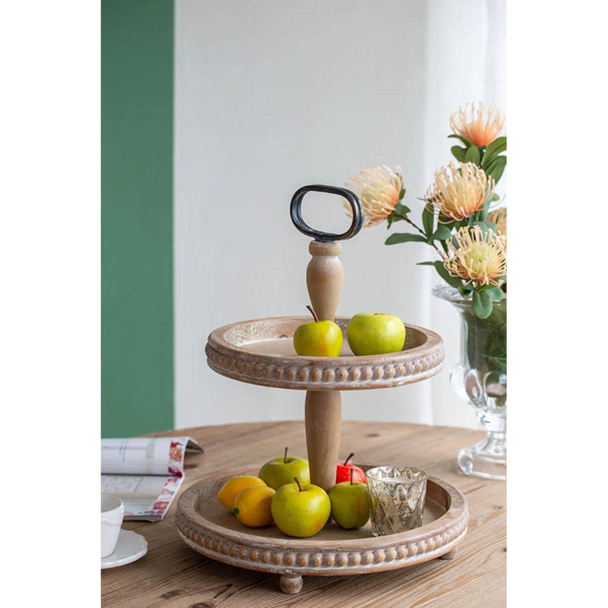 2-Tiered Round Wooden Tray with Handle D649