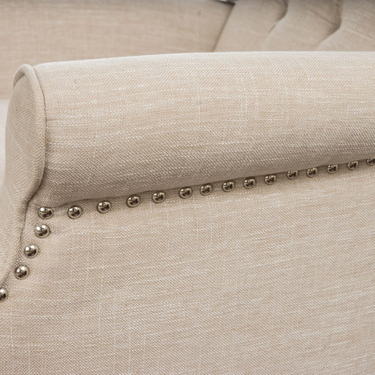 Button-tufted Reclining Club Chair C2584