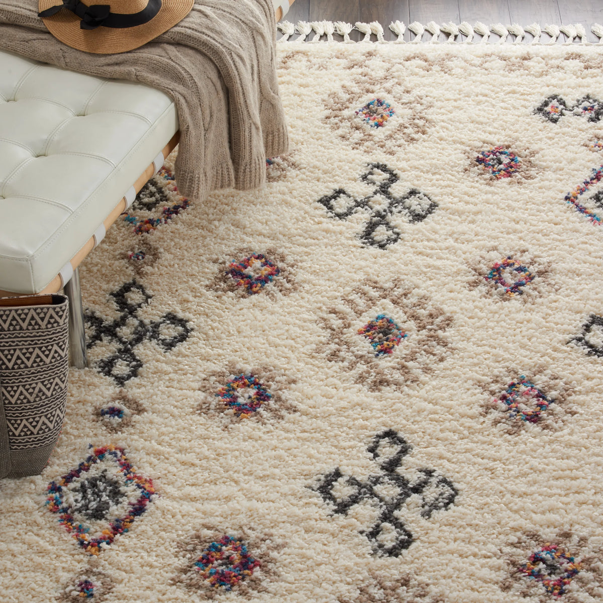 Ivory Shag Area Rug H7004