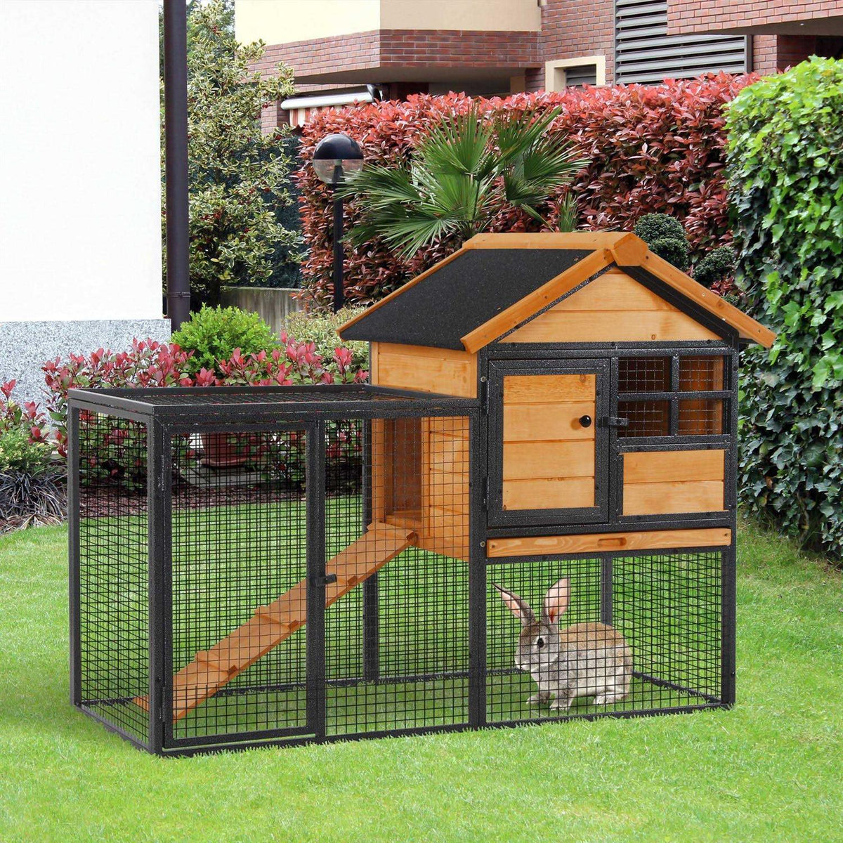 Elevated Wood-metal Pet House with Slide-Out Tray I47332