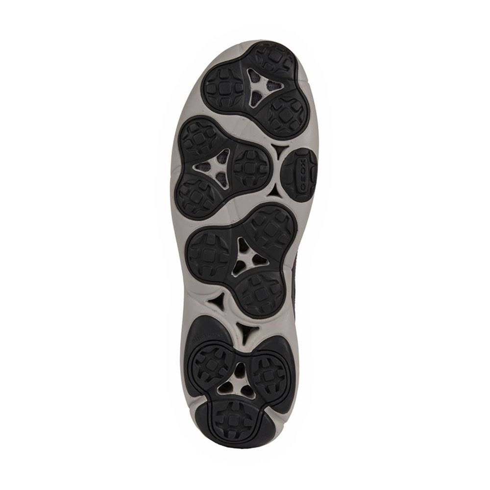 Nebula Trainers 8 A85131